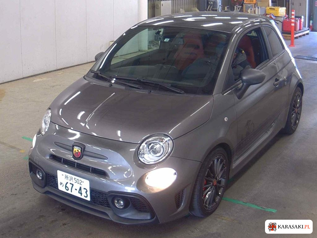 2022 Abarth 595 Competizione 3