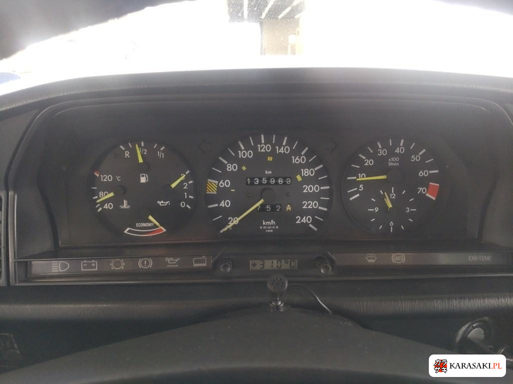1986 Mercedes-Benz 190 Class 190E2.3-16 6
