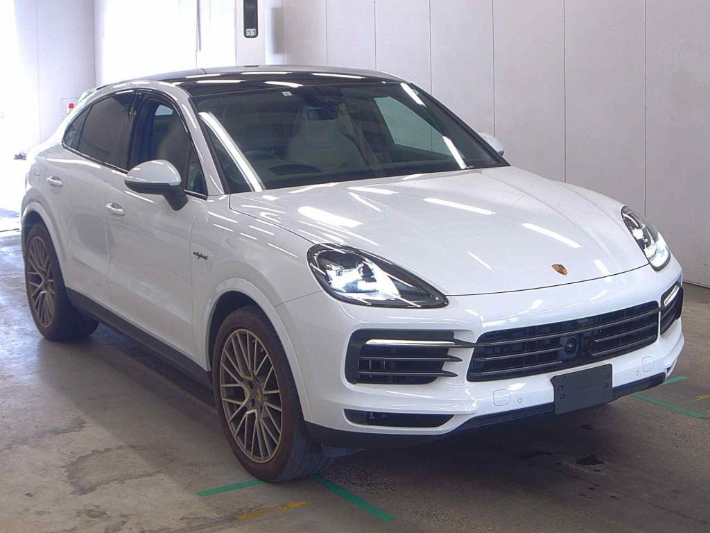 Porsche Cayenne Coupe 2023 z aukcji japońskiej