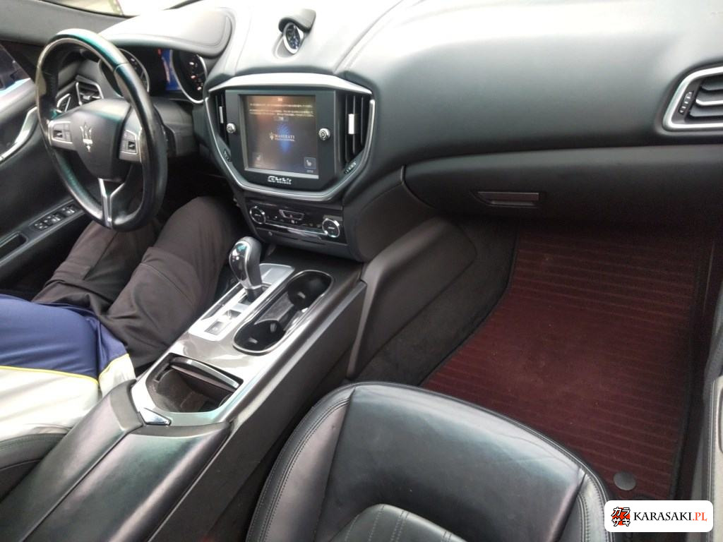 Maserati Ghibli 2014 z aukcji japońskiej