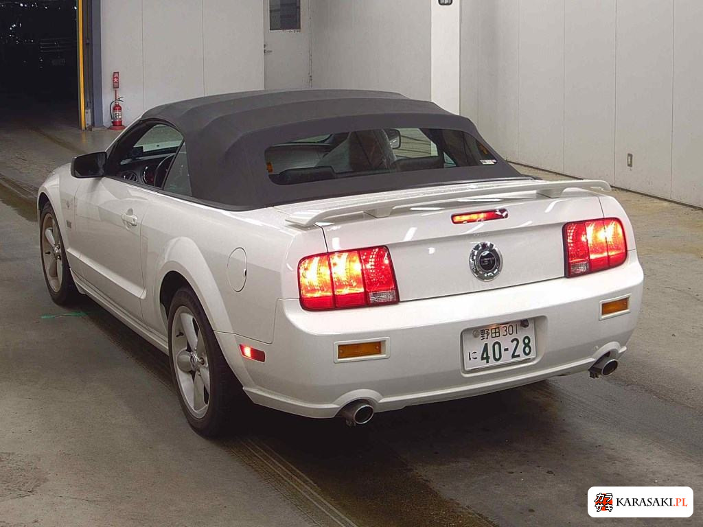 Ford Mustang 2007 z aukcji japońskiej