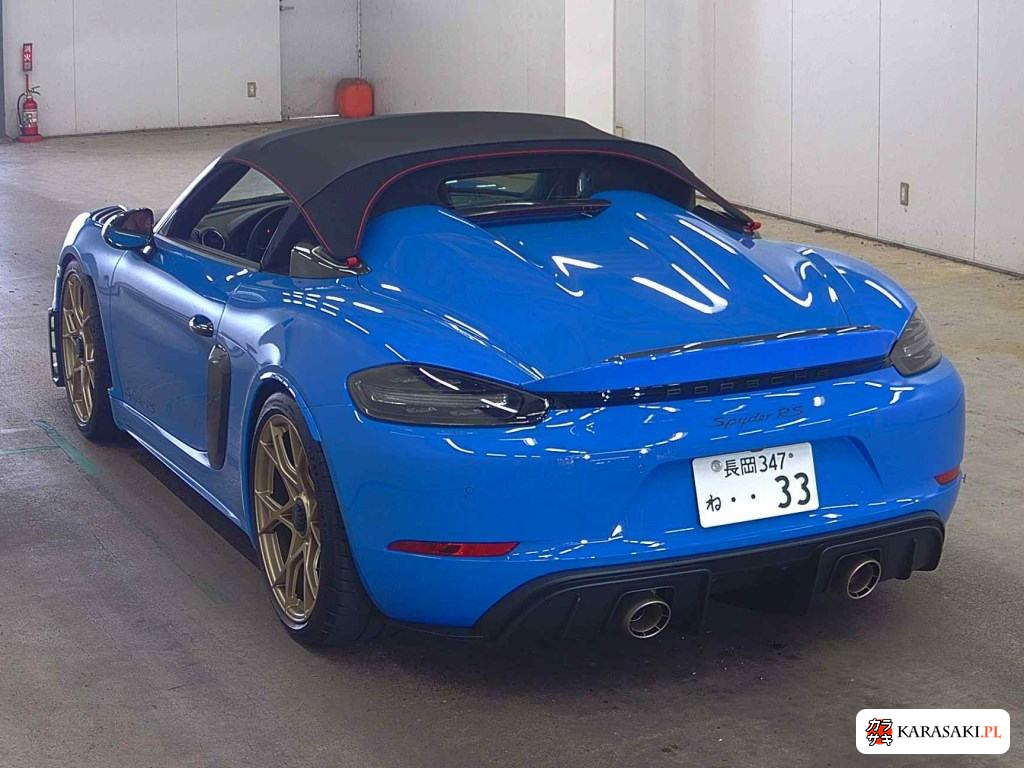Porsche 718 Spyder 2024 z aukcji japońskiej