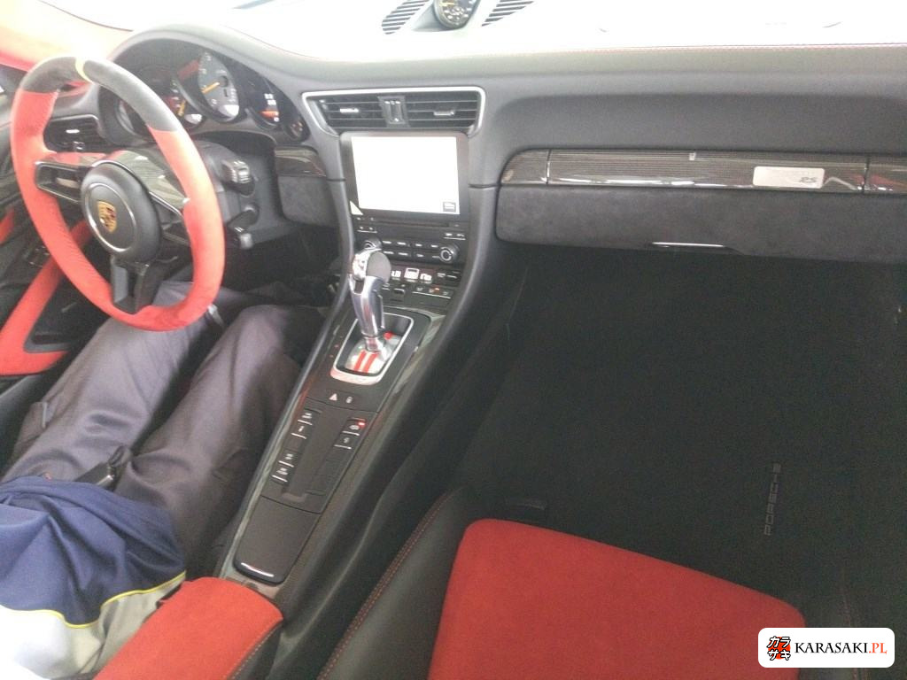 Porsche 911 2019 z aukcji japońskiej