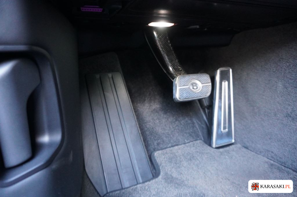 Bentley Continental 2019 z aukcji japońskiej