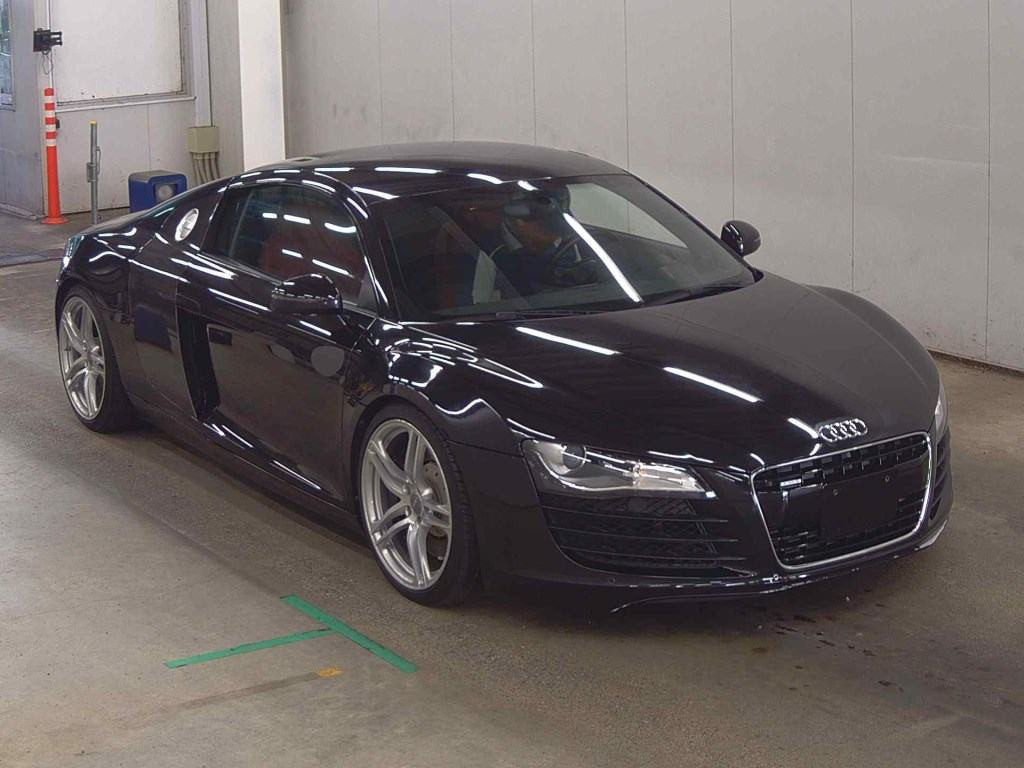 Audi R8 2009 z aukcji japońskiej