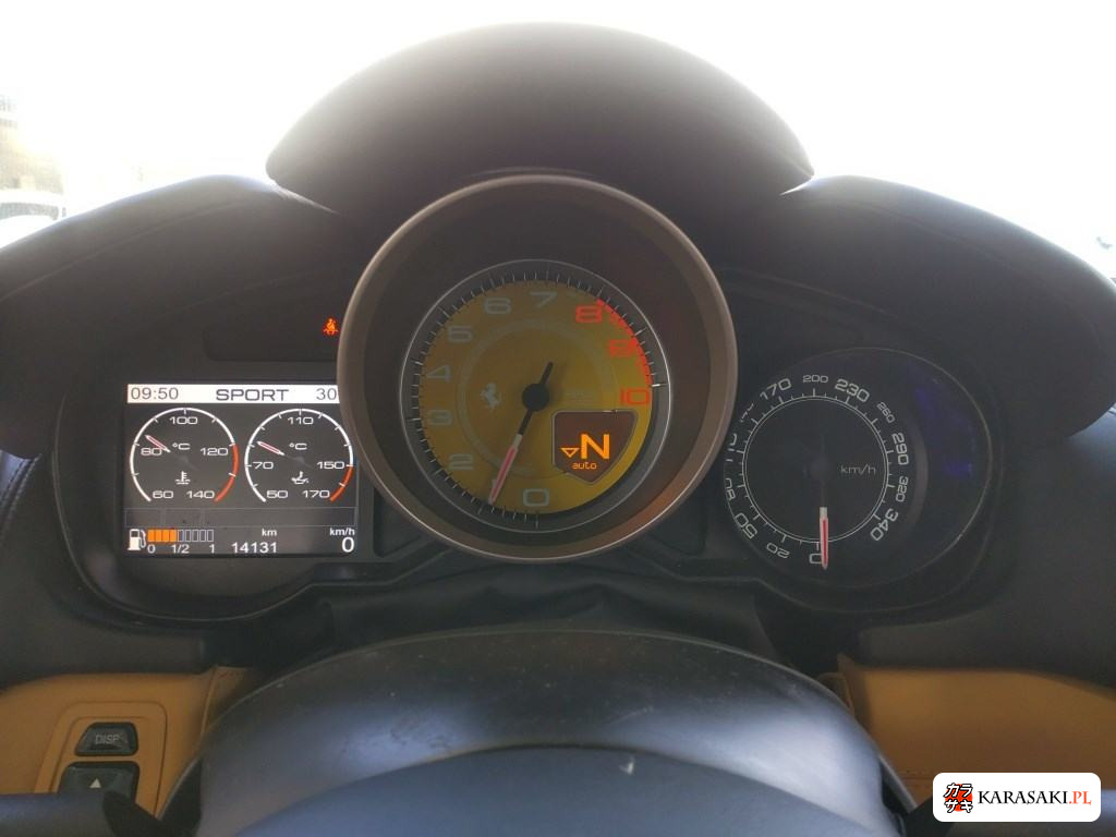2011 Ferrari California Base Grade 6