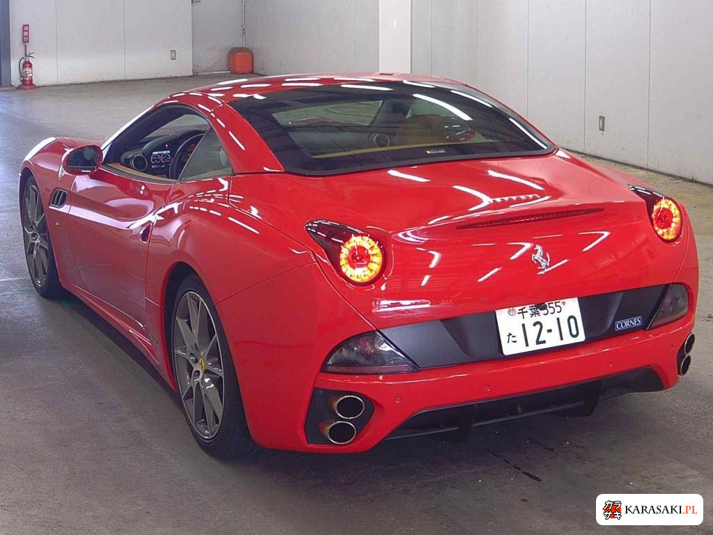 2011 Ferrari California Base Grade 2
