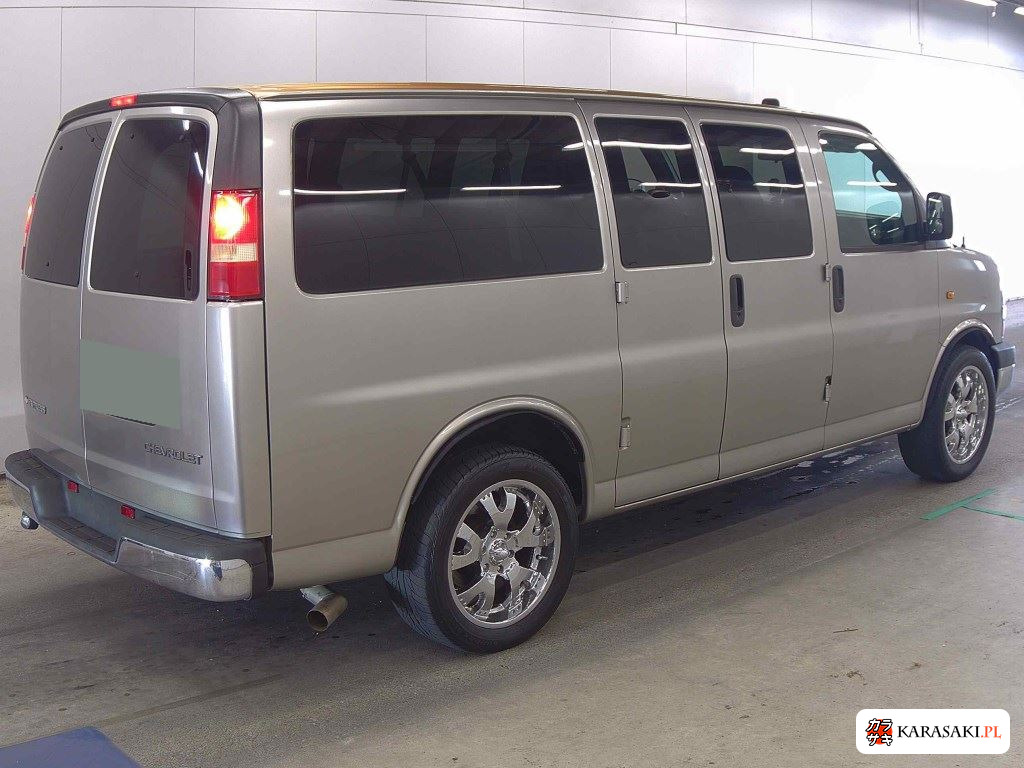 2007 Chevrolet Express Base Grade 4