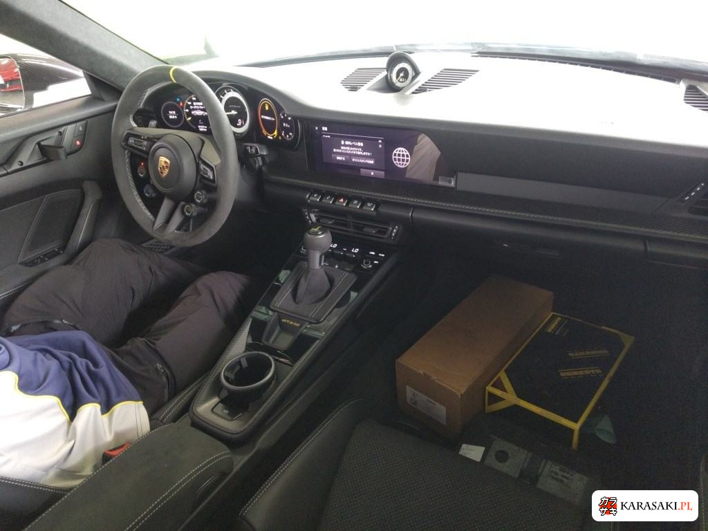 Porsche 911 2024 z aukcji japońskiej