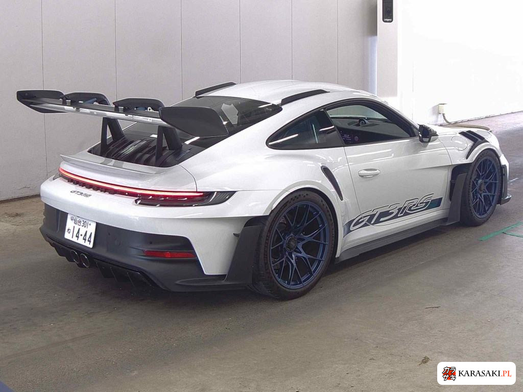 Porsche 911 2024 z aukcji japońskiej