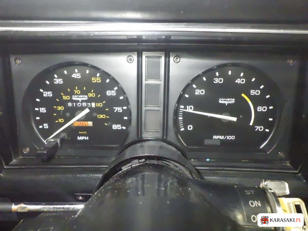 Chevrolet Corvette 1998 z aukcji japońskiej