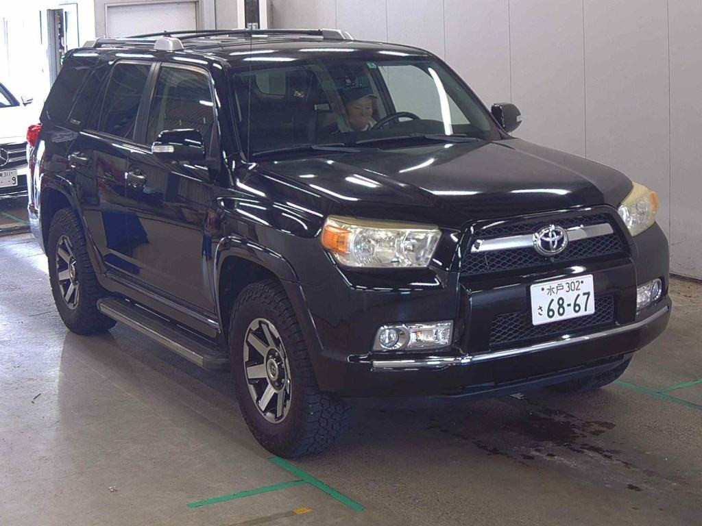 America Toyota 4RUNNER 2013 z aukcji japońskiej