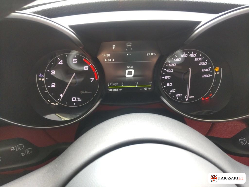 2018 Alfa Romeo Giulia 4D 4WD Veloce 6