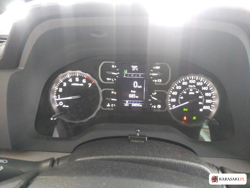 2021 America Toyota Tundra 4D 4WD Crewmax SR5 5