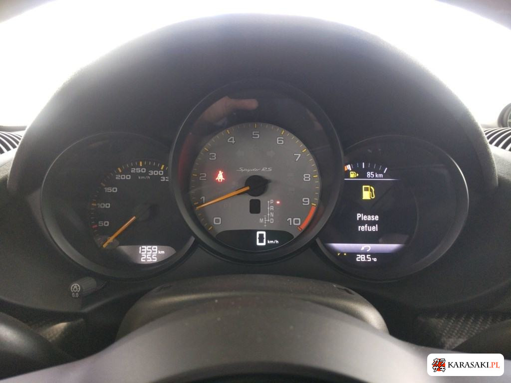 2025 Porsche 718 Spyder 6