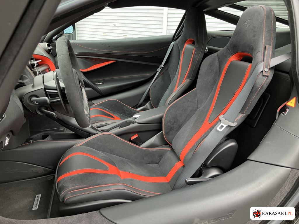 2020 McLaren 720S 14