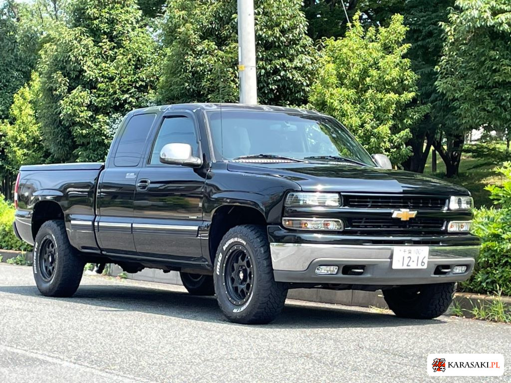 2005 Chevrolet Silverado 4D 4WD 9