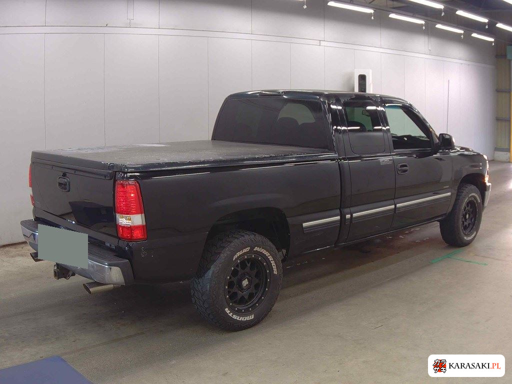 2005 Chevrolet Silverado 4D 4WD 4