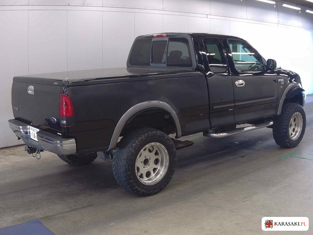 2006 Ford F-150 2D 4WD Base Grade 4