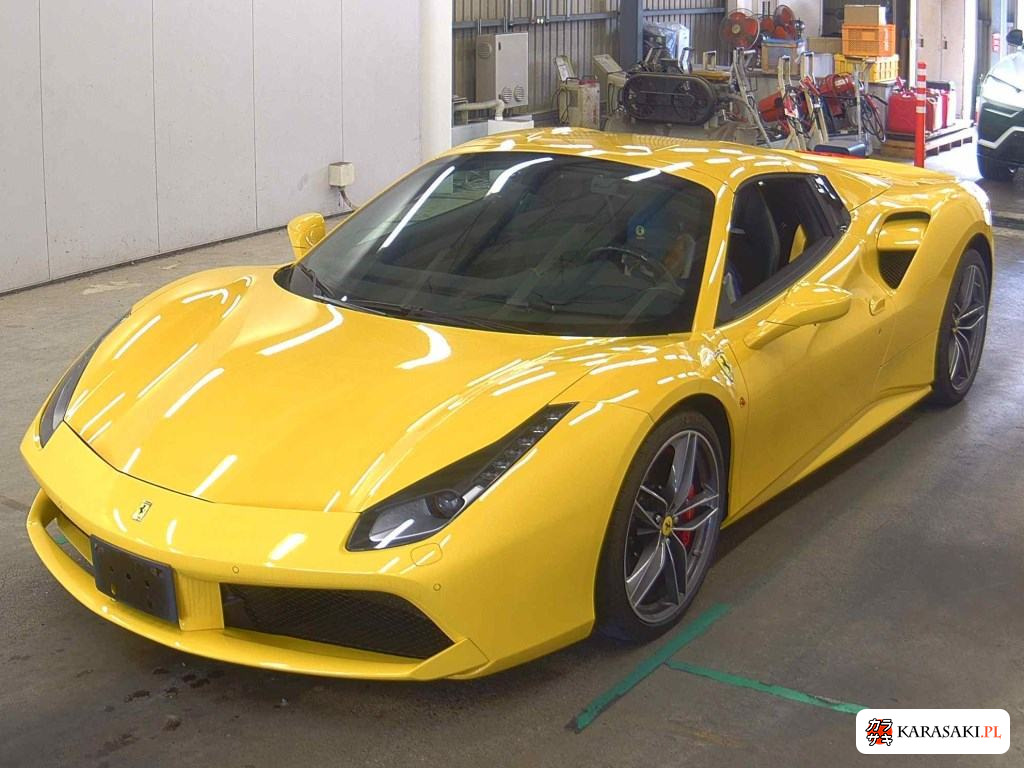 2019 Ferrari 488 Spider 3