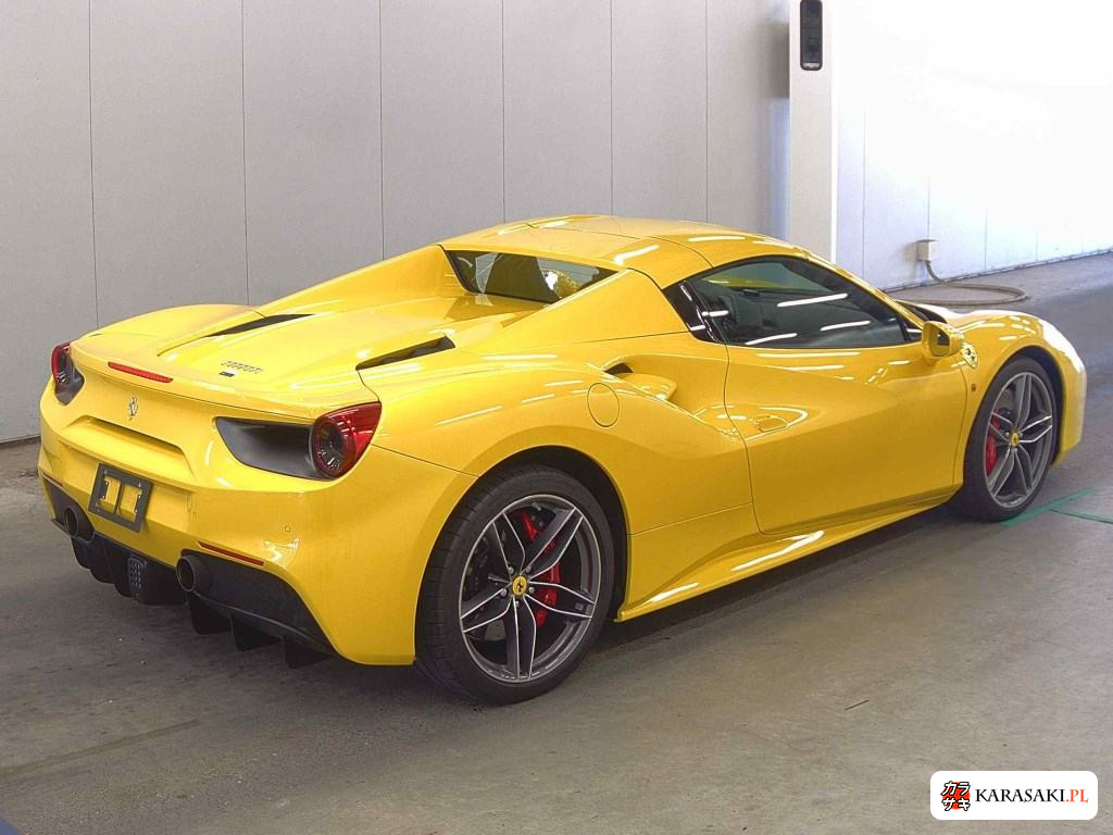 2019 Ferrari 488 Spider 4
