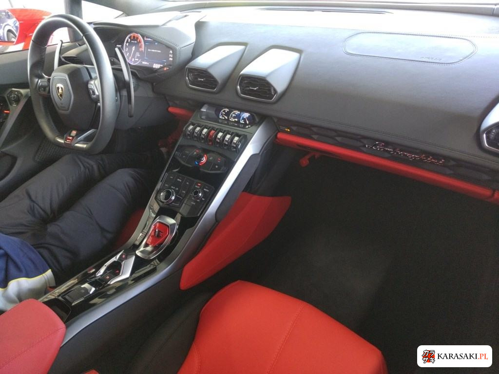 2019 Lamborghini ZFDKBB 5