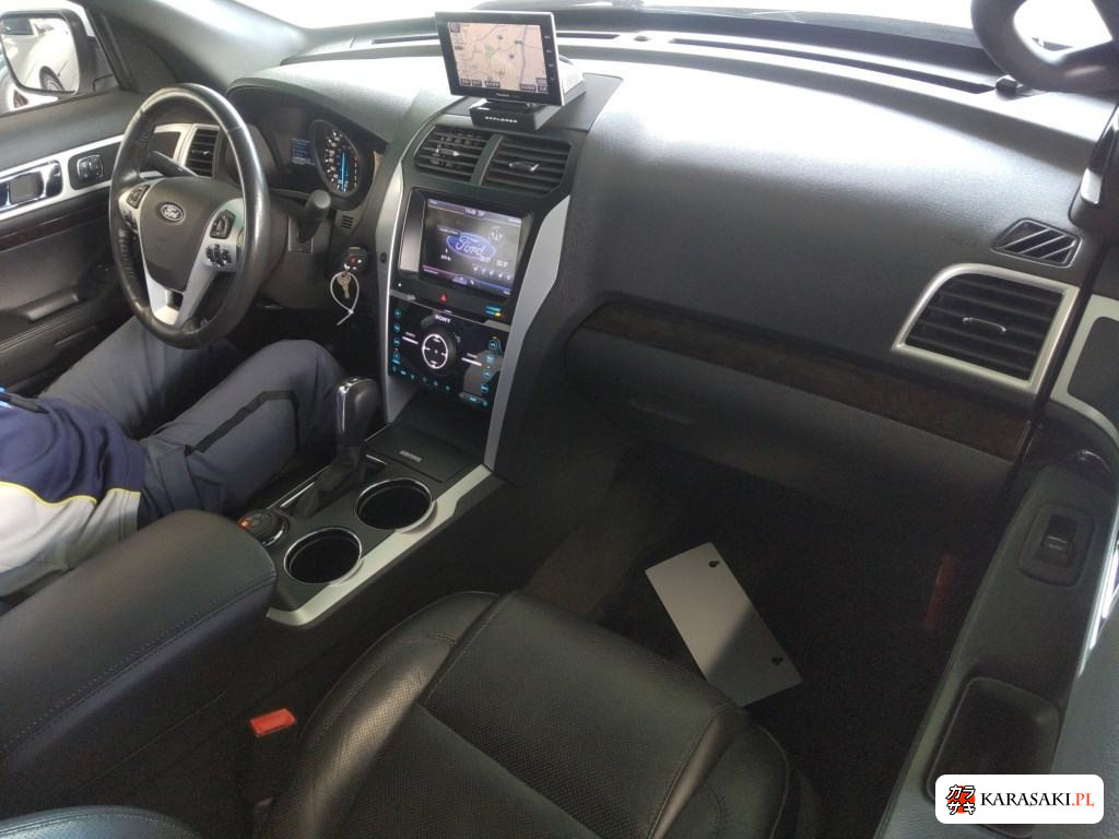2013 Ford Explorer 5D 4WD Limited 5