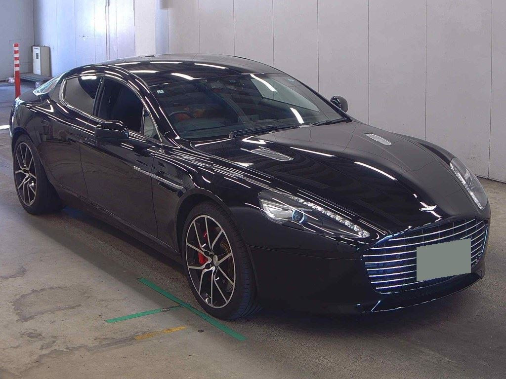 Aston Martin Rapide 2014 z aukcji japońskiej