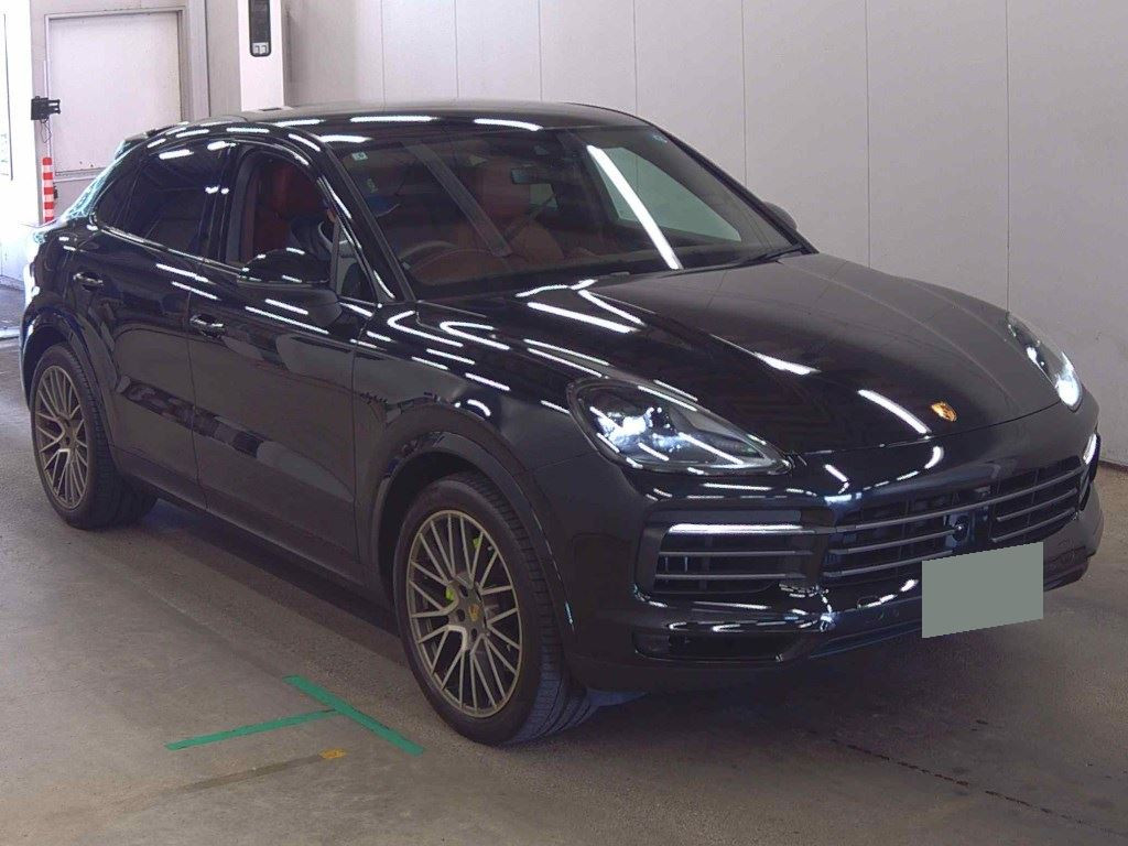 Porsche Cayenne Coupe 2023 z aukcji japońskiej
