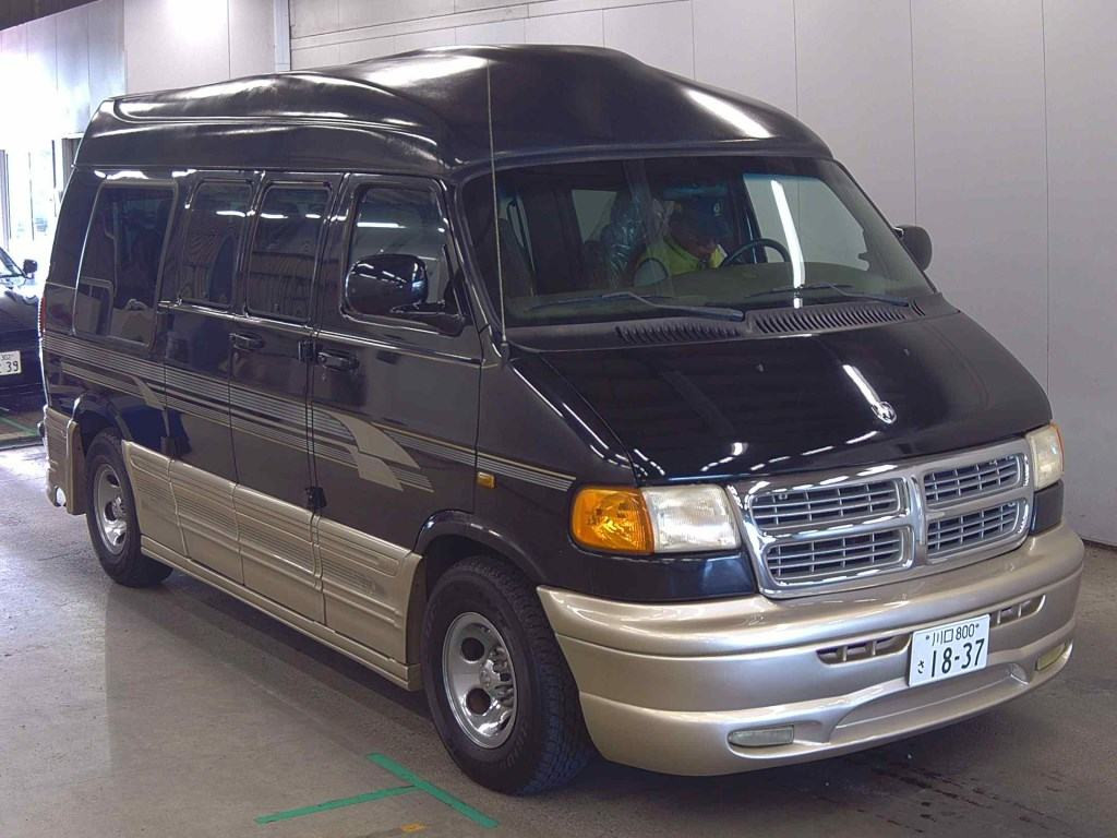 Dodge Ram 2001 z aukcji japońskiej