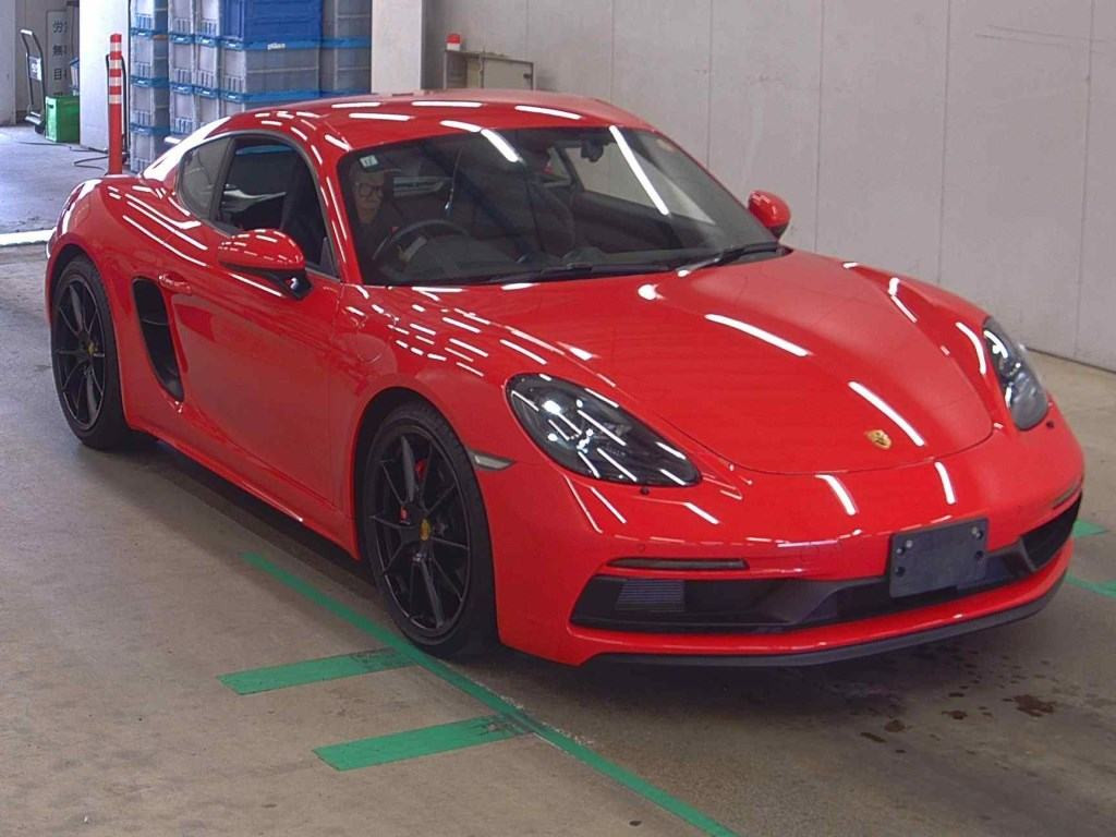 Porsche 718 Cayman 2021 z aukcji japońskiej