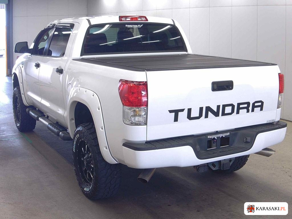 America Toyota Tundra 2010 from a Japanese auction