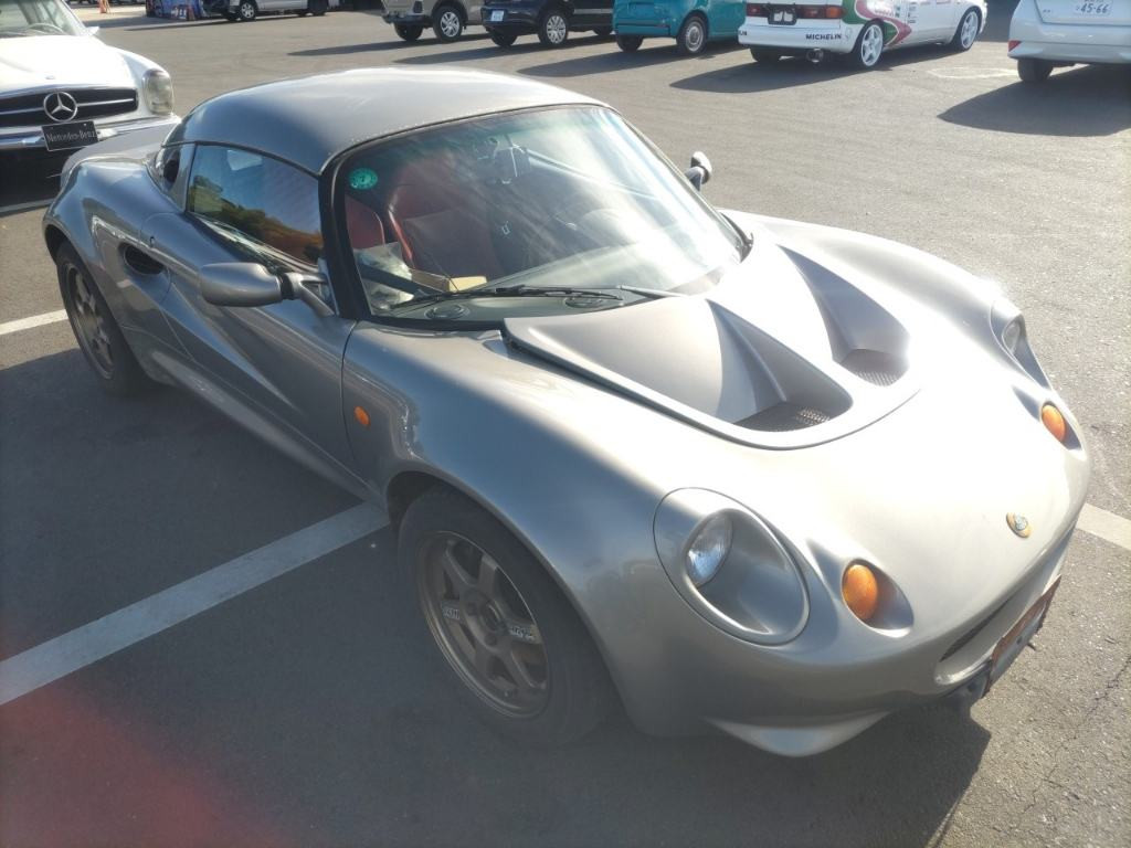 Lotus Elise 1999 z aukcji japońskiej
