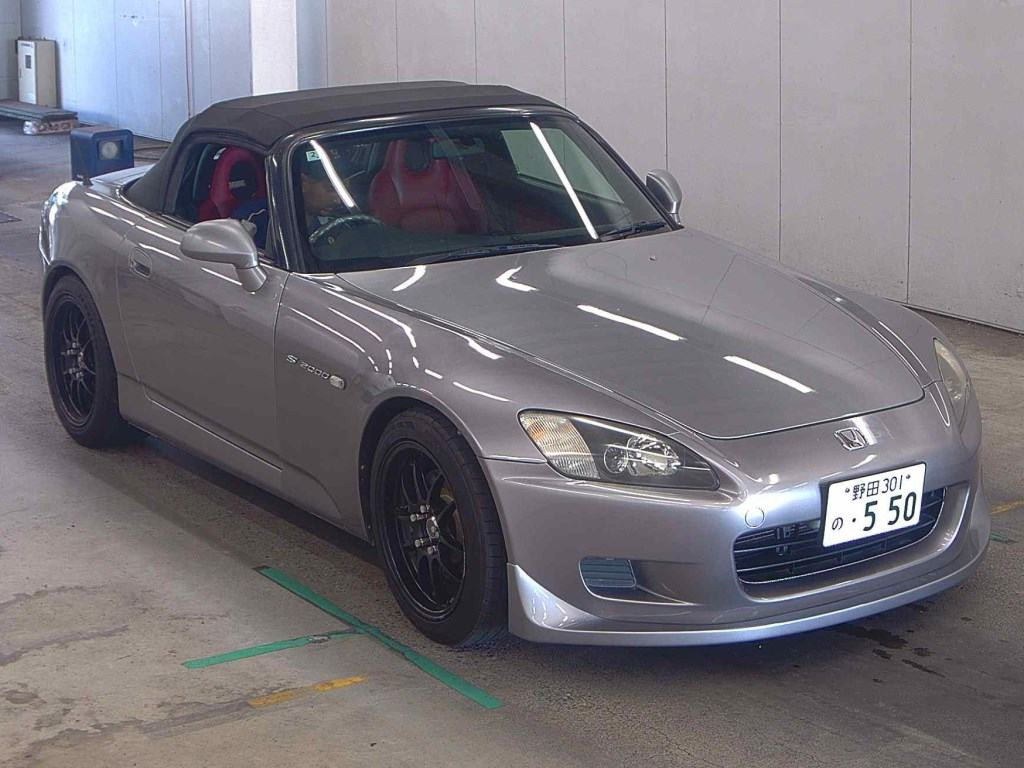 Honda S2000 2001 z aukcji japońskiej