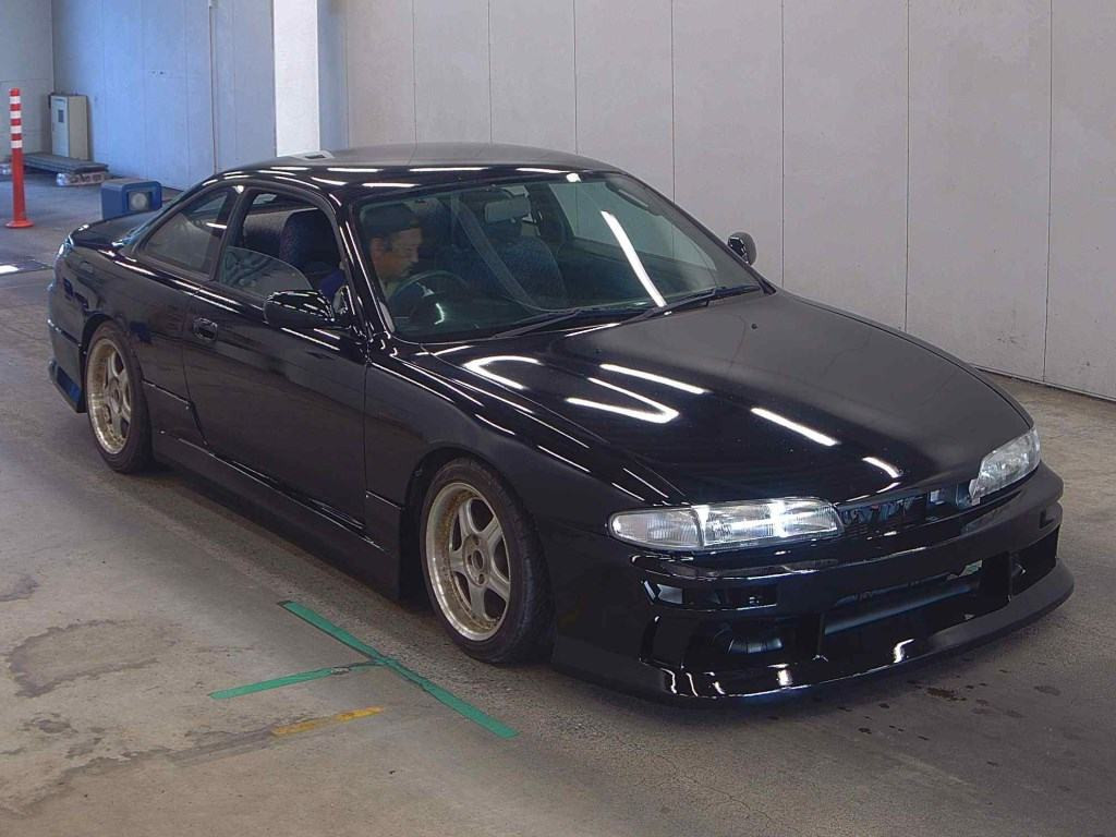 Nissan Silvia 1994 z aukcji japońskiej