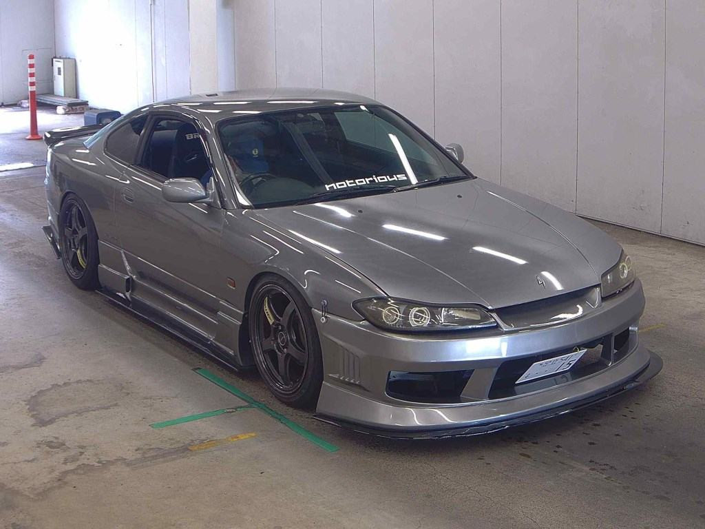 Nissan Silvia 1999 z aukcji japońskiej