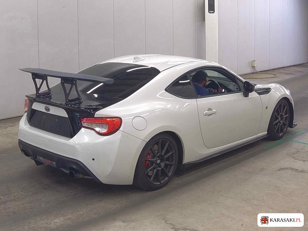 2019 Toyota 86 GR Sport 4