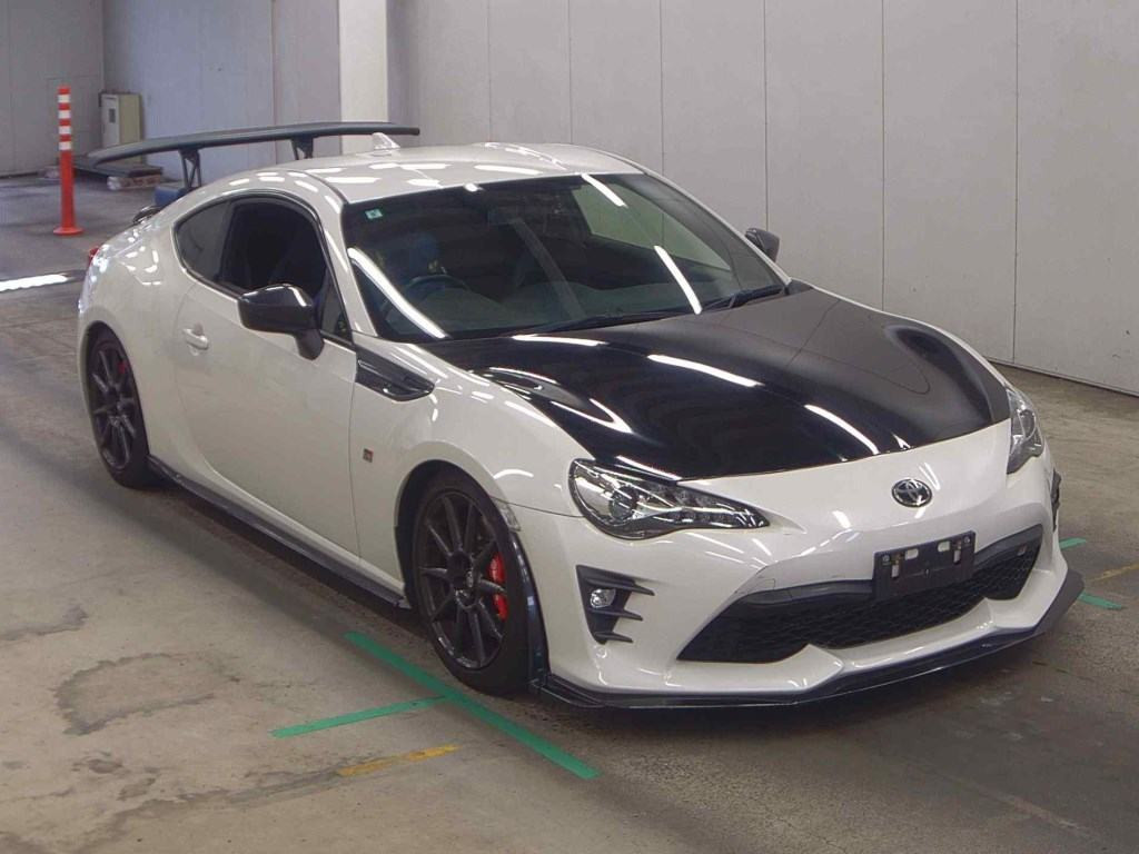 Toyota 86 2019 z aukcji japońskiej