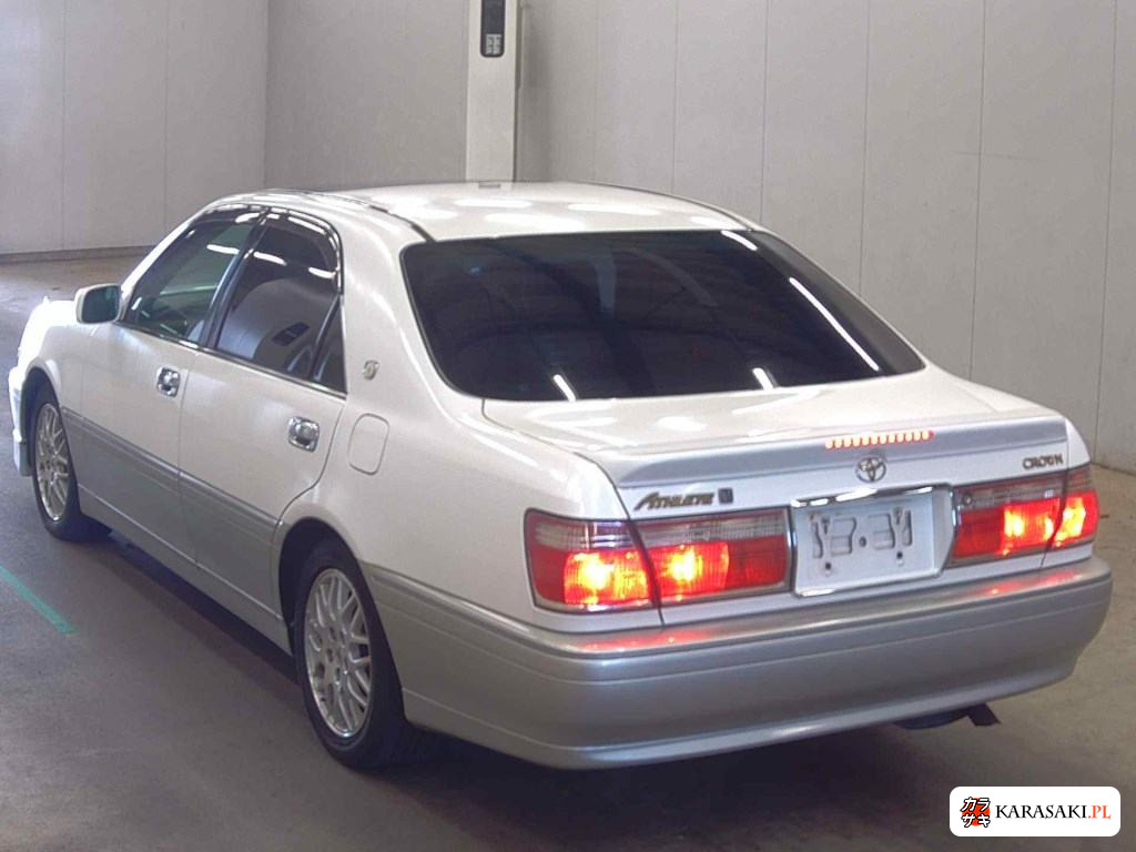 1999 Toyota Crown 4D Athlete V 2
