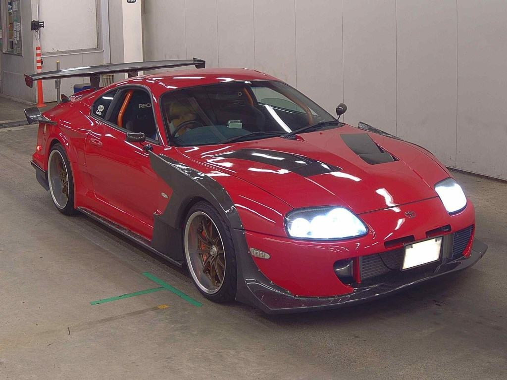 Toyota Supra 2001 z aukcji japońskiej