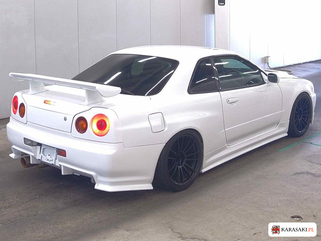 2001 Nissan Skyline CP 25GT Turbo 4