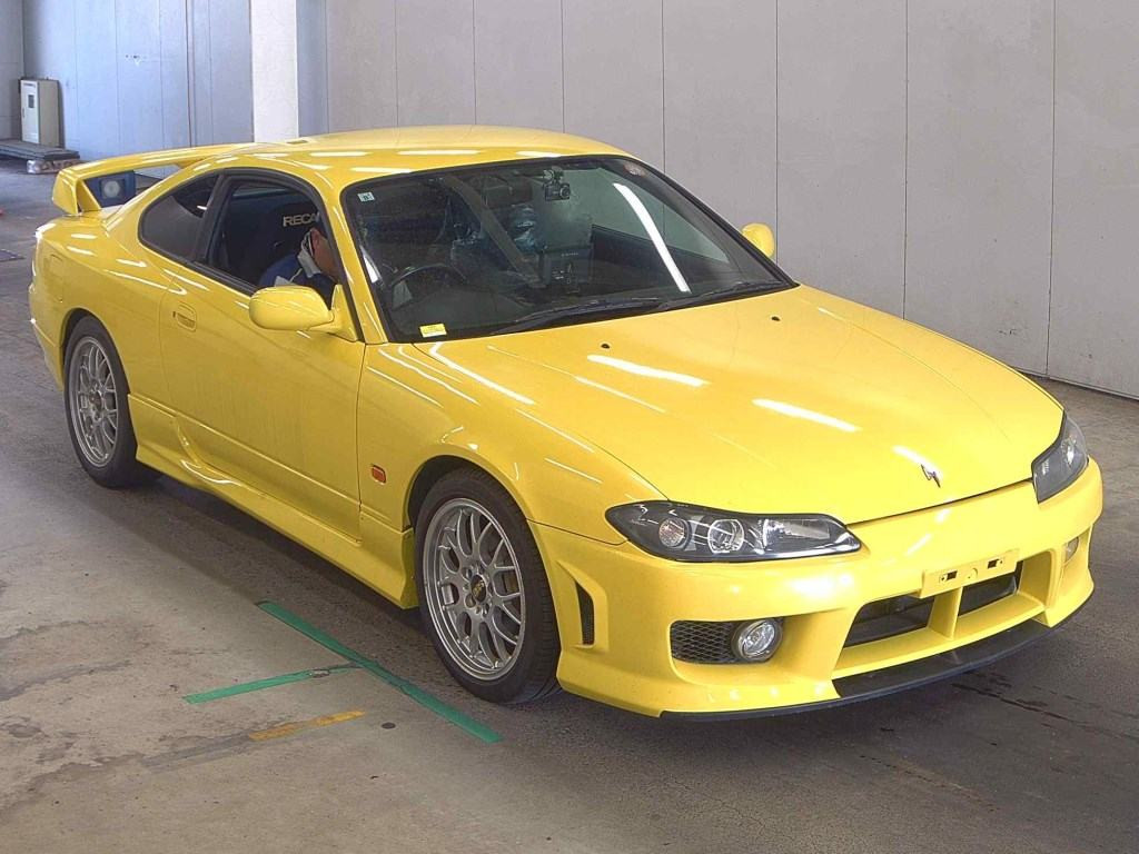 Nissan Silvia 2001 z aukcji japońskiej
