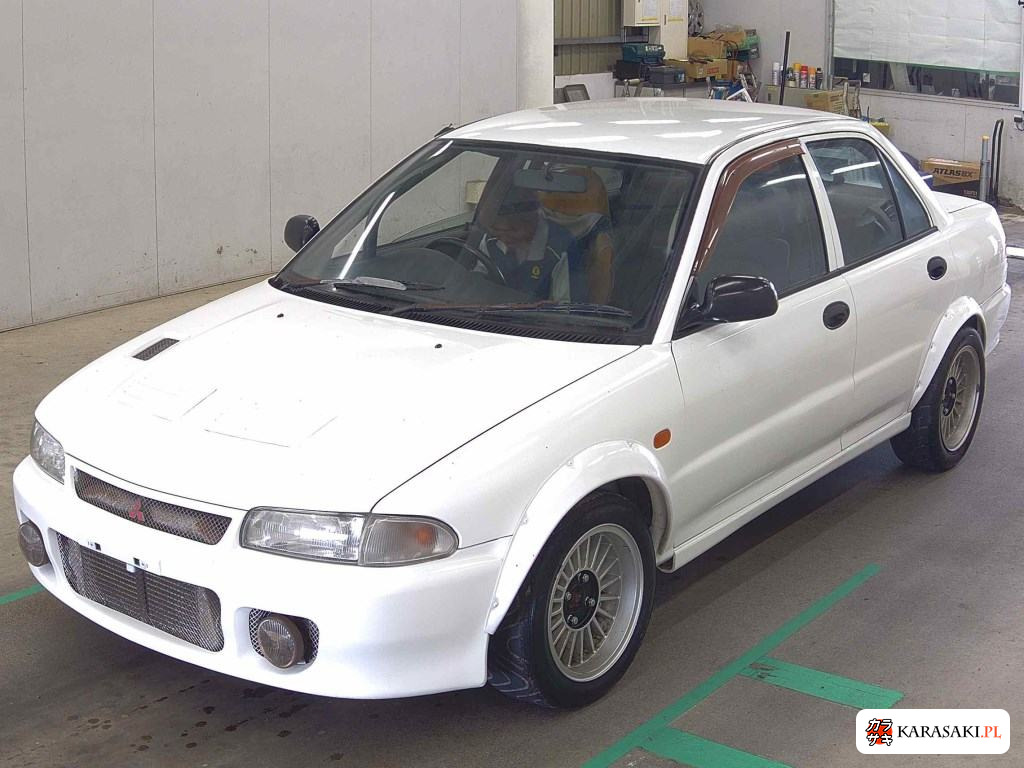 1992 Mitsubishi Lancer 4D 4WD RS Evolution 3