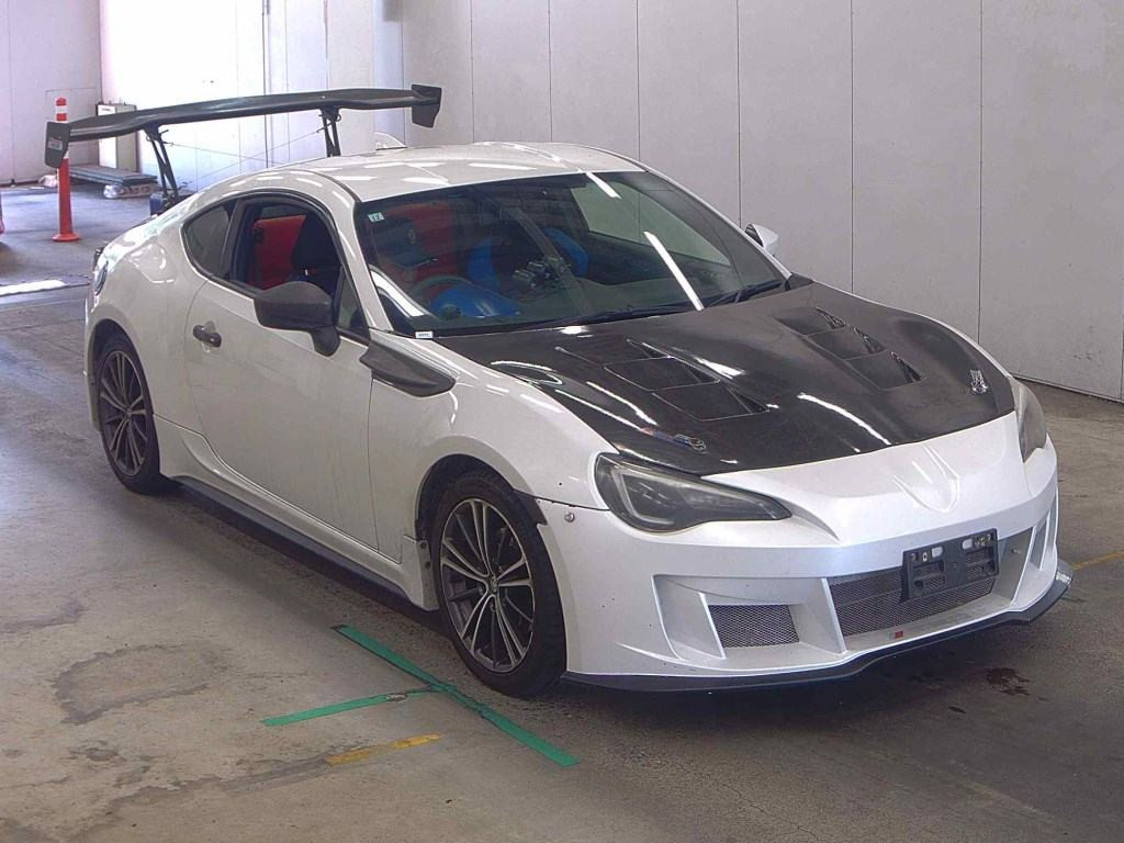 Toyota 86 2013 z aukcji japońskiej