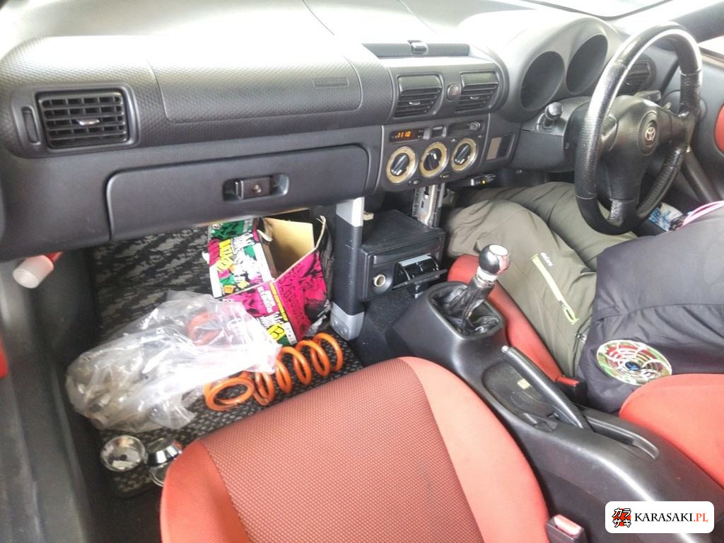 2004 Toyota MR-S S Edition 5