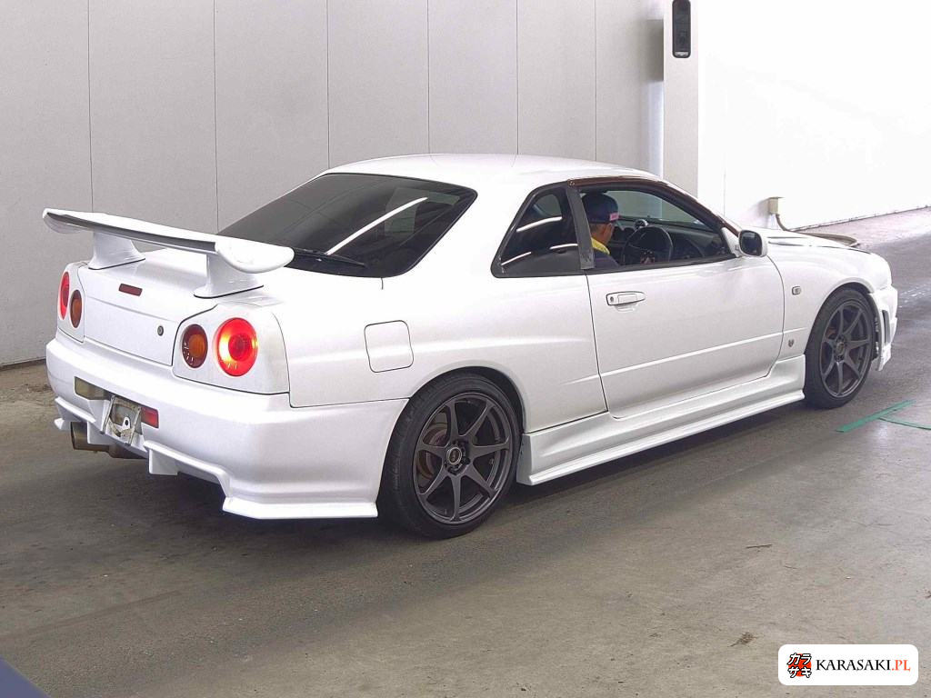 1998 Nissan Skyline CP 25GT Turbo 4