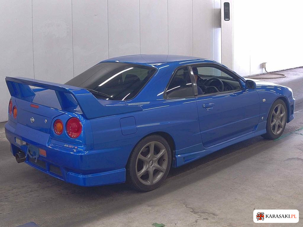 2000 Nissan Skyline CP 25GT Turbo 4