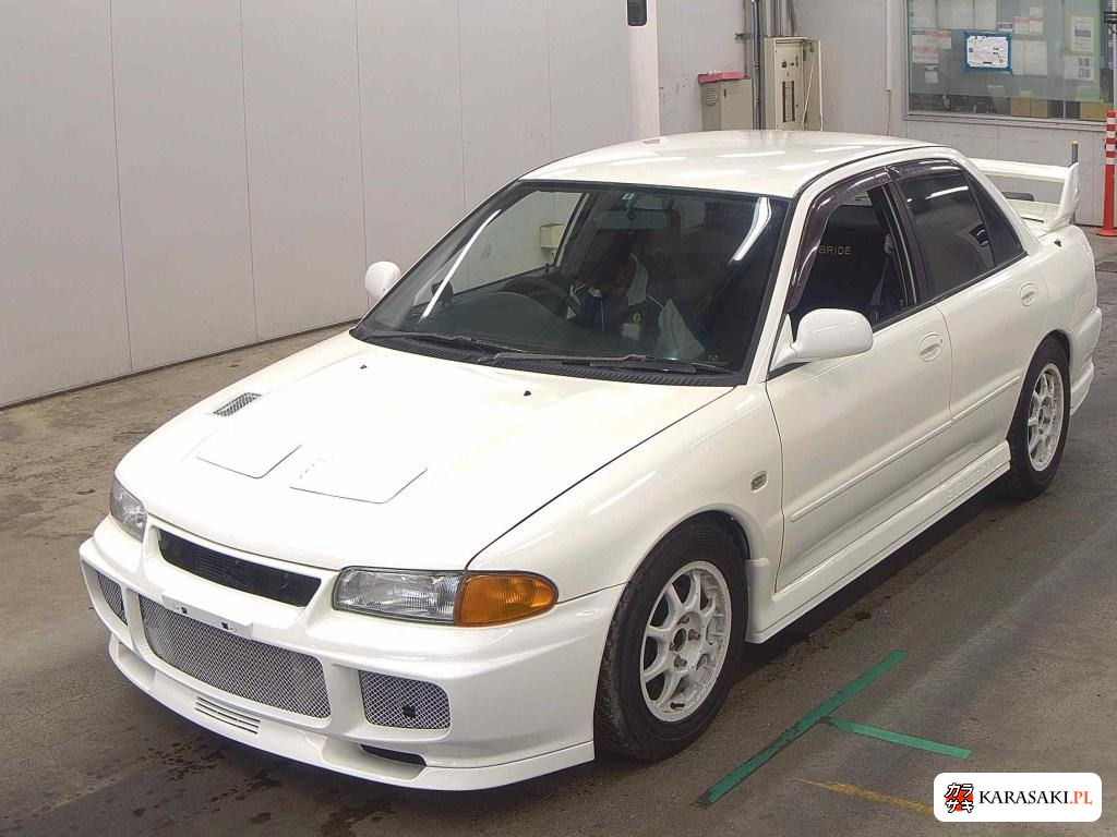 1995 Mitsubishi Lancer 4D 4WD 3