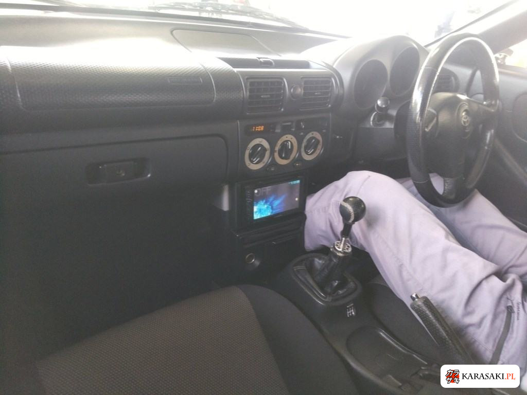 2000 Toyota MR-S 5