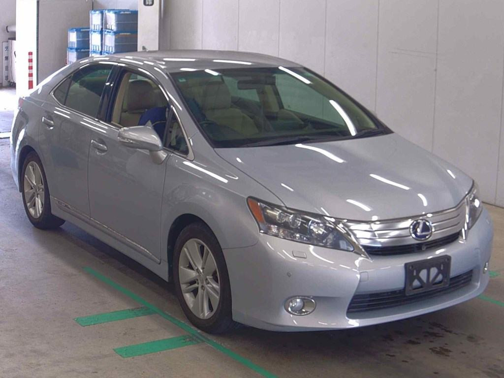 Lexus HS 2010 z aukcji japońskiej